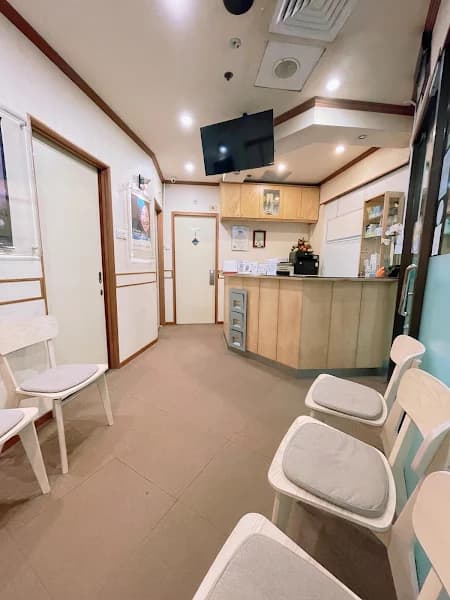 A Line Dental Braces Clinic photo 2