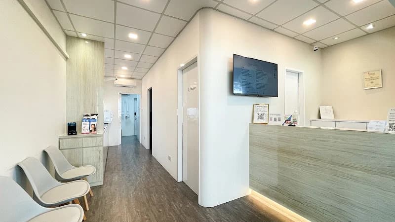 Advanced Dental Tampines North photo 2