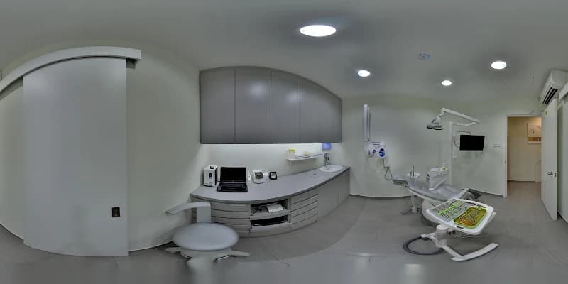 STARBITE DENTAL CENTRE photo 4