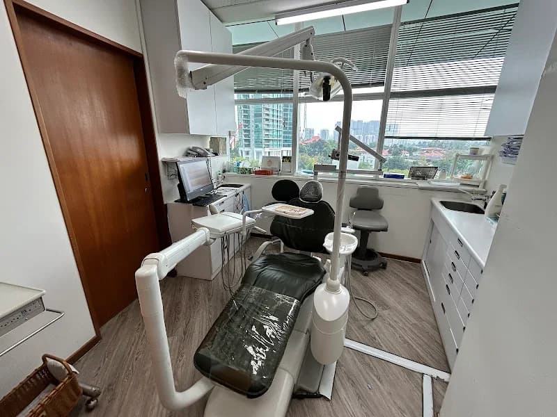 Singapore Dental Implant Centre photo 2