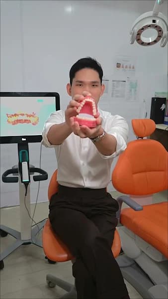 Q & M Dental Surgery photo 2