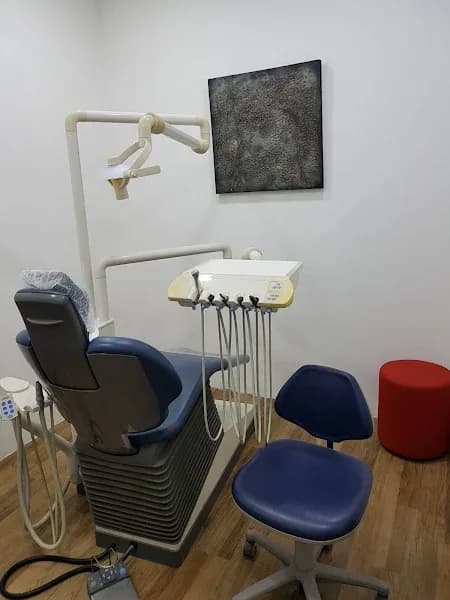 Pure Dental Studio clinic