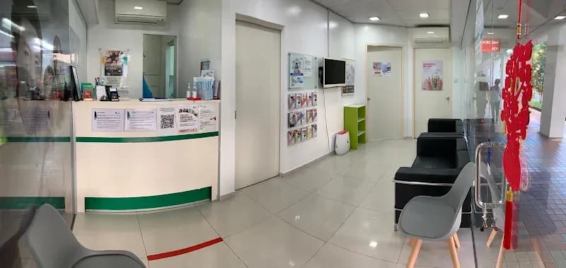 Q & M Dental Surgery clinic